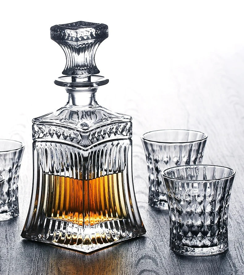 CRYSTAL WHISKEY DECANTER AND GLASSES